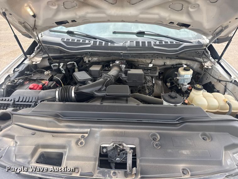 image for item DO8485 2020 Ford F250 Super Duty Ext. Cab pickup truck