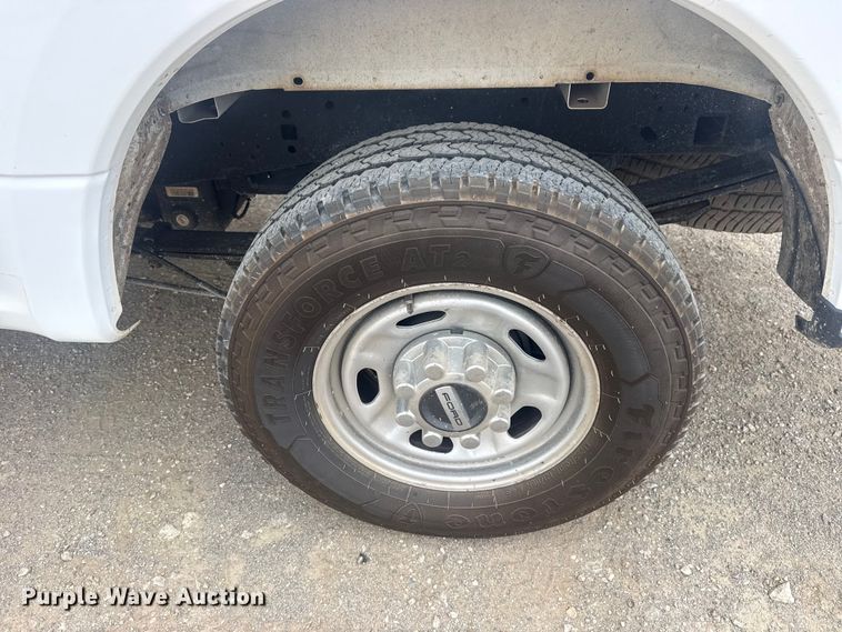 image for item DO8485 2020 Ford F250 Super Duty Ext. Cab pickup truck