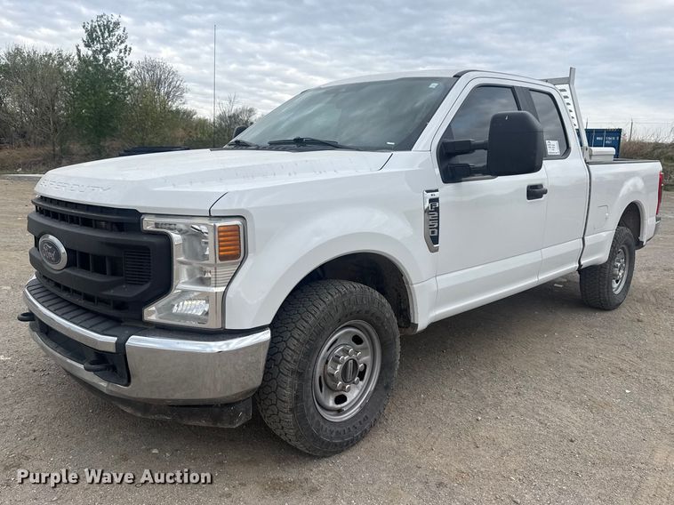 image for item DO8486 2021 Ford F250 Super Duty Ext. Cab pickup truck