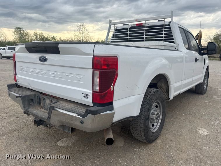 image for item DO8486 2021 Ford F250 Super Duty Ext. Cab pickup truck