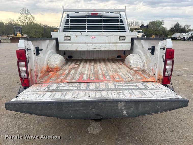 image for item DO8486 2021 Ford F250 Super Duty Ext. Cab pickup truck