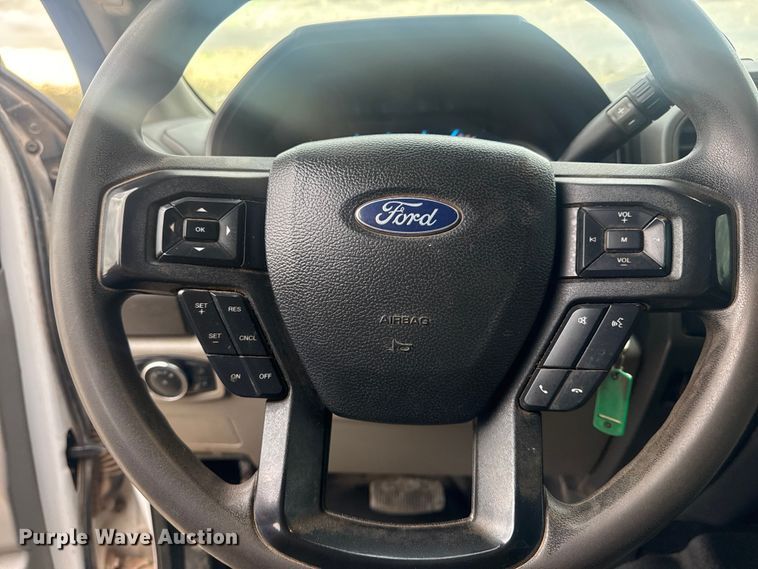 image for item DO8486 2021 Ford F250 Super Duty Ext. Cab pickup truck