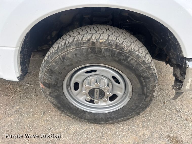 image for item DO8486 2021 Ford F250 Super Duty Ext. Cab pickup truck