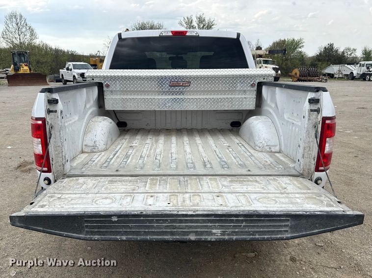 image for item DO8487 2020 Ford F150 Crew Cab pickup truck