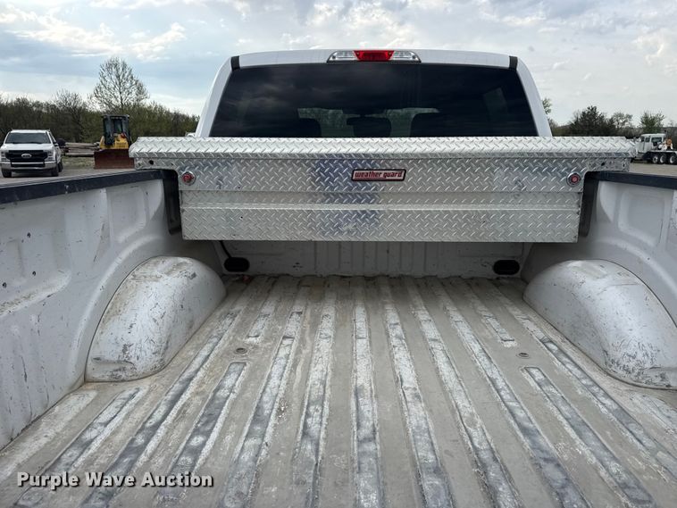 image for item DO8487 2020 Ford F150 Crew Cab pickup truck