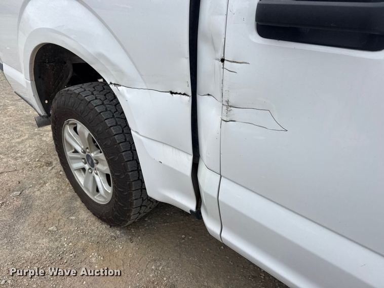 image for item DO8487 2020 Ford F150 Crew Cab pickup truck
