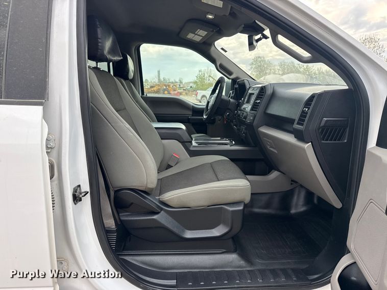 image for item DO8487 2020 Ford F150 Crew Cab pickup truck
