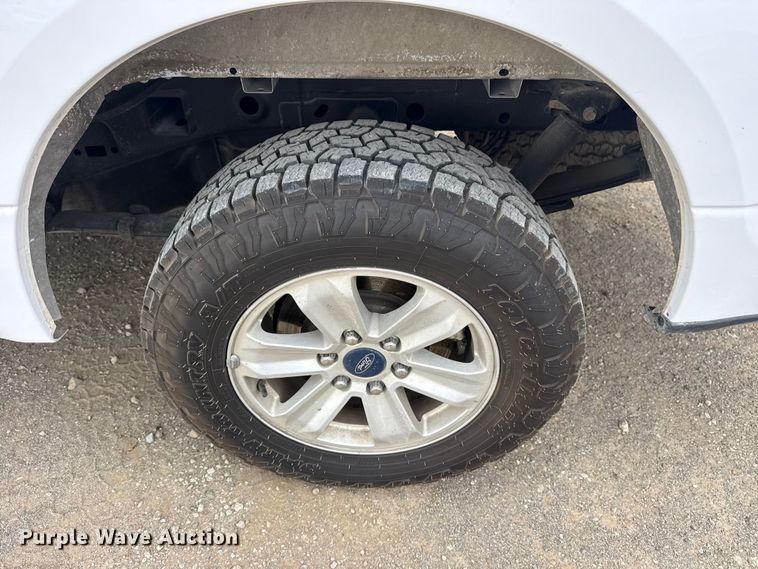 image for item DO8487 2020 Ford F150 Crew Cab pickup truck