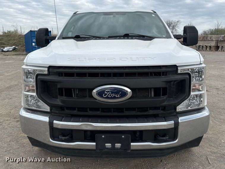 image for item DO8488 2021 Ford F250 Super Duty Ext. Cab pickup truck