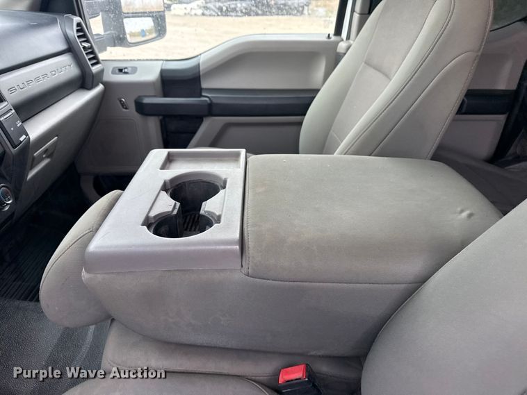 image for item DO8488 2021 Ford F250 Super Duty Ext. Cab pickup truck