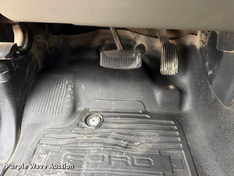 image for item DO8488 2021 Ford F250 Super Duty Ext. Cab pickup truck