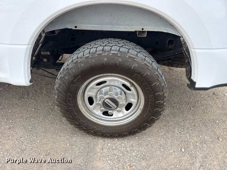 image for item DO8488 2021 Ford F250 Super Duty Ext. Cab pickup truck