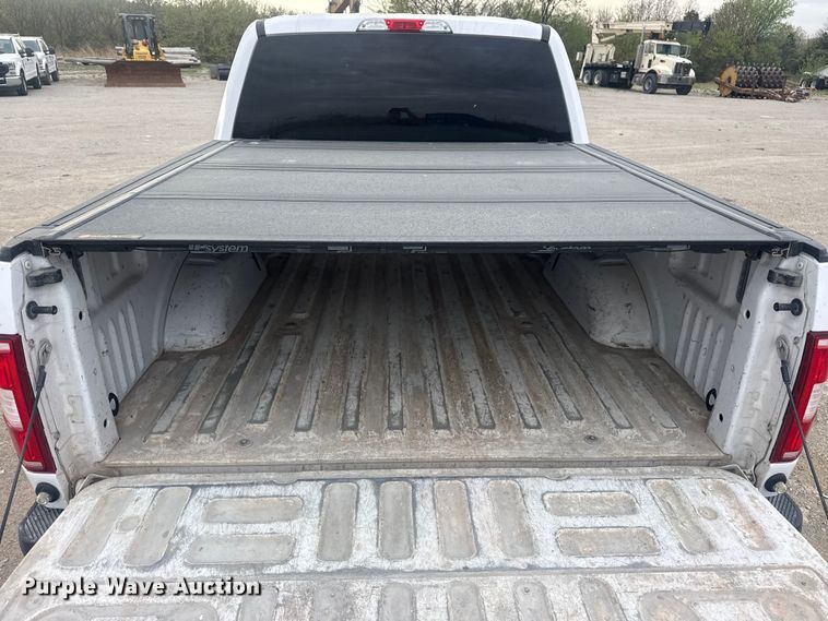 image for item DO8489 2020 Ford F150 Crew Cab pickup truck