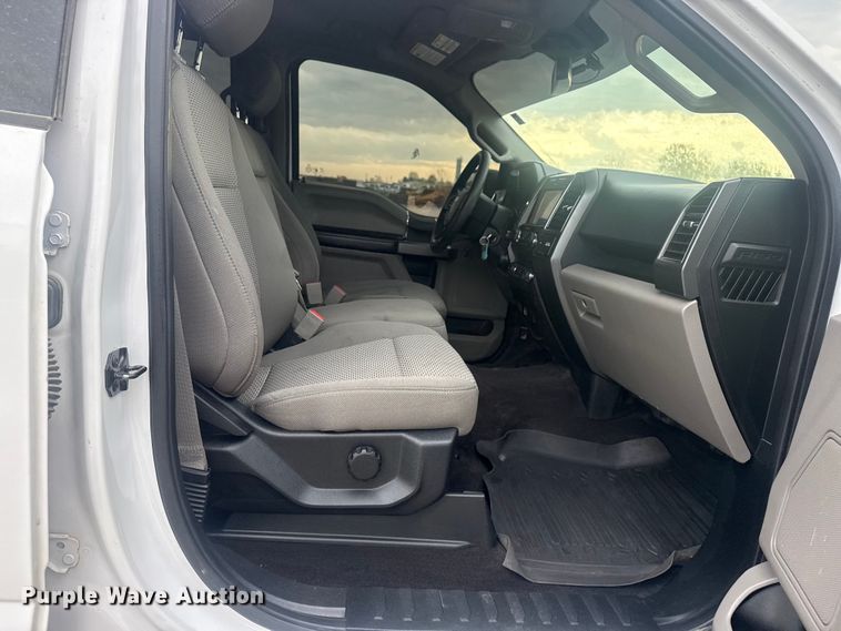 image for item DO8489 2020 Ford F150 Crew Cab pickup truck