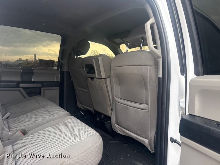 image for item DO8489 2020 Ford F150 Crew Cab pickup truck