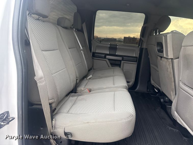 image for item DO8489 2020 Ford F150 Crew Cab pickup truck