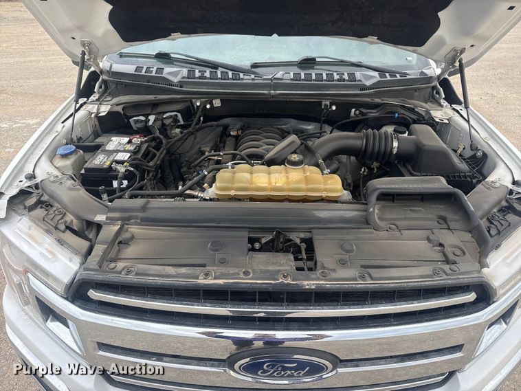 image for item DO8489 2020 Ford F150 Crew Cab pickup truck