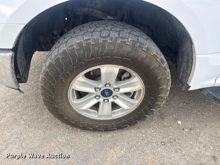 image for item DO8489 2020 Ford F150 Crew Cab pickup truck