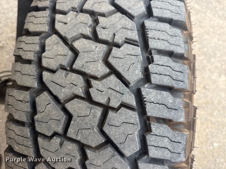 image for item DO8489 2020 Ford F150 Crew Cab pickup truck