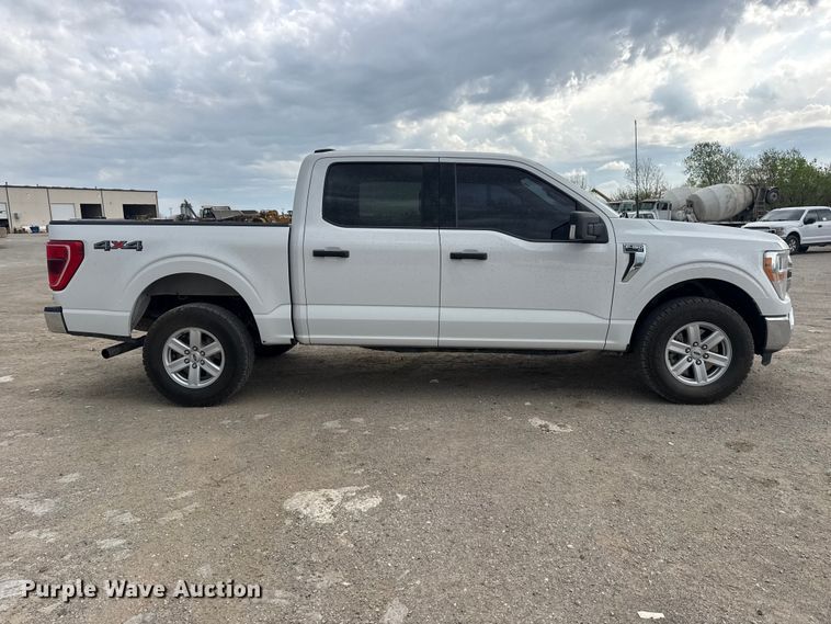 image for item DO8490 2021 Ford F150 Crew Cab pickup truck