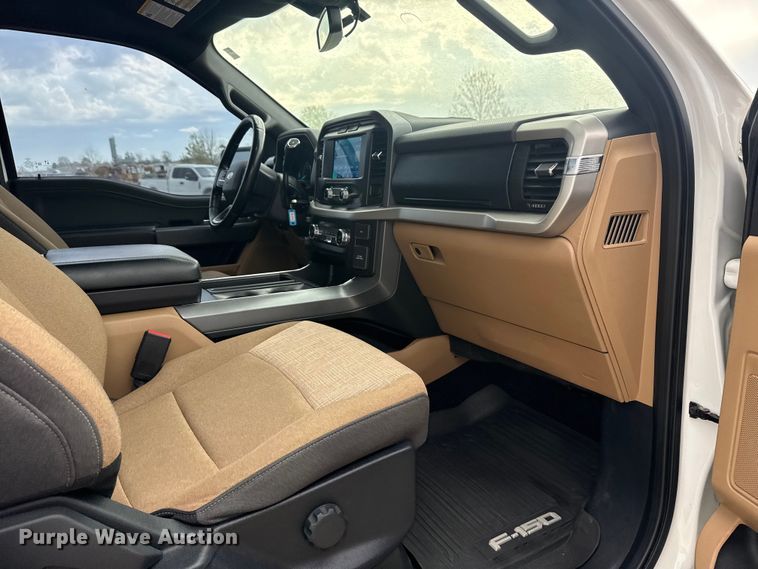 image for item DO8490 2021 Ford F150 Crew Cab pickup truck