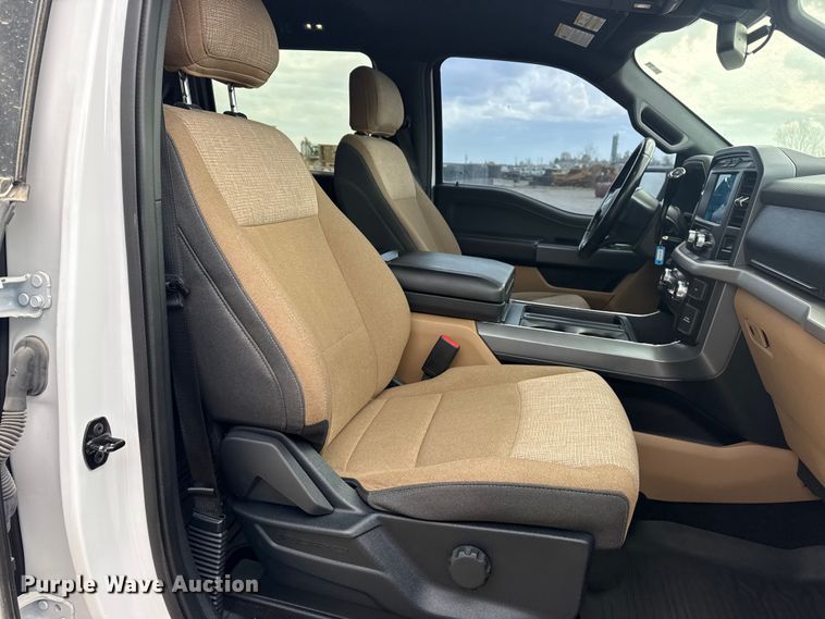 image for item DO8490 2021 Ford F150 Crew Cab pickup truck