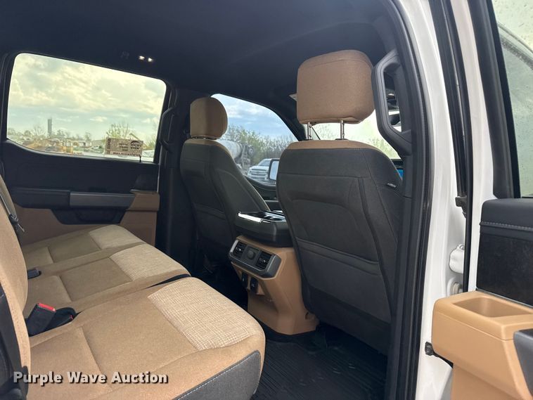 image for item DO8490 2021 Ford F150 Crew Cab pickup truck