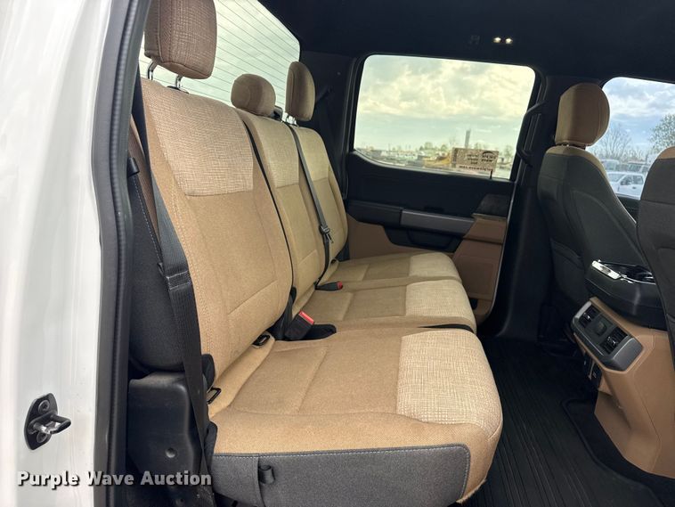 image for item DO8490 2021 Ford F150 Crew Cab pickup truck