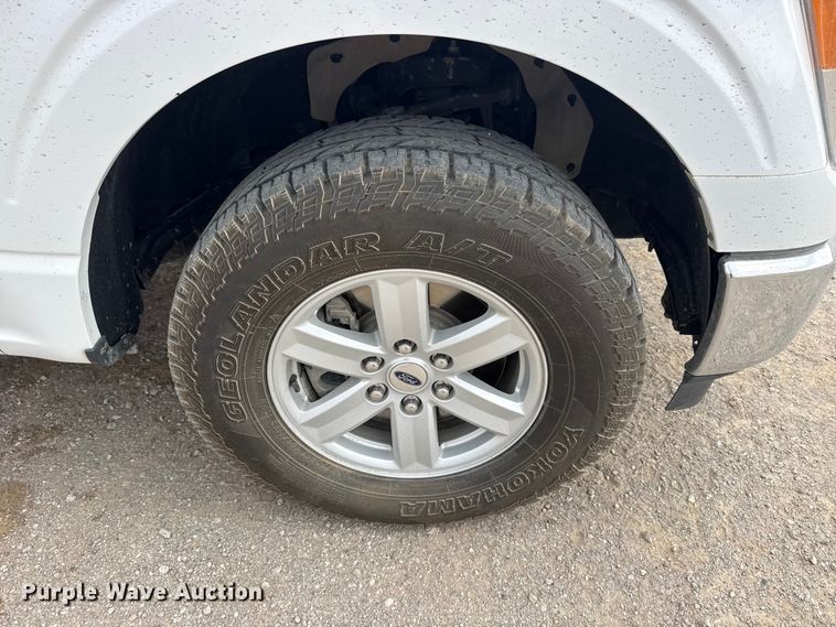 image for item DO8490 2021 Ford F150 Crew Cab pickup truck