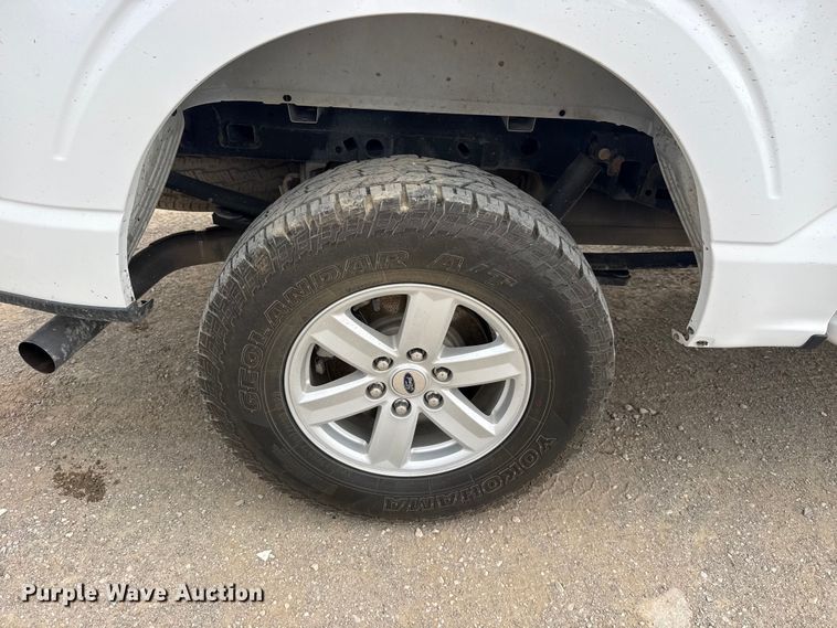 image for item DO8490 2021 Ford F150 Crew Cab pickup truck