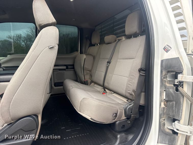 image for item DO8491 2022 Ford F250 Super Duty Ext. Cab pickup truck