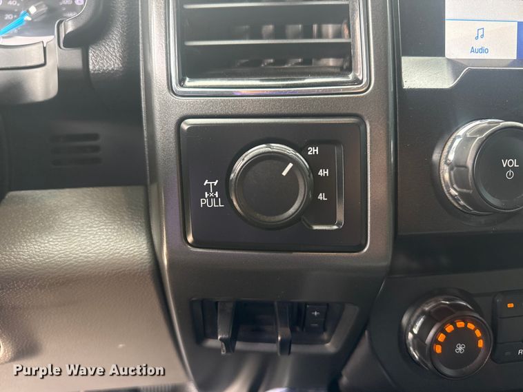 image for item DO8491 2022 Ford F250 Super Duty Ext. Cab pickup truck