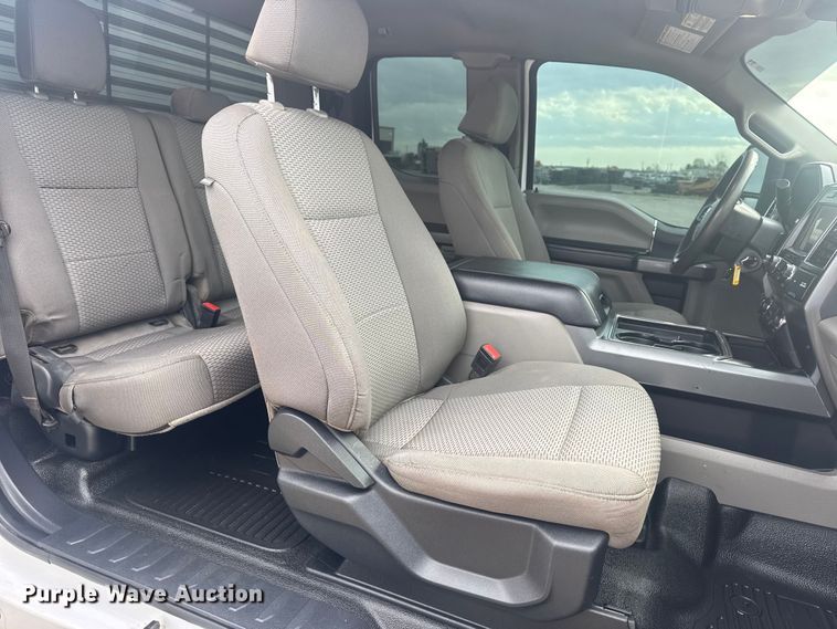 image for item DO8491 2022 Ford F250 Super Duty Ext. Cab pickup truck