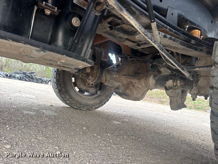 image for item DO8491 2022 Ford F250 Super Duty Ext. Cab pickup truck