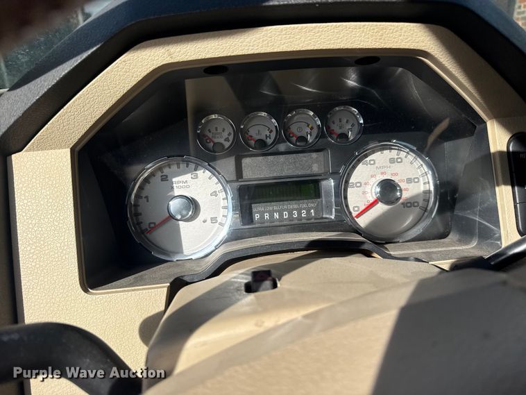 image for item DQ4263 2008 Ford F250 Super Duty Crew Cab pickup truck