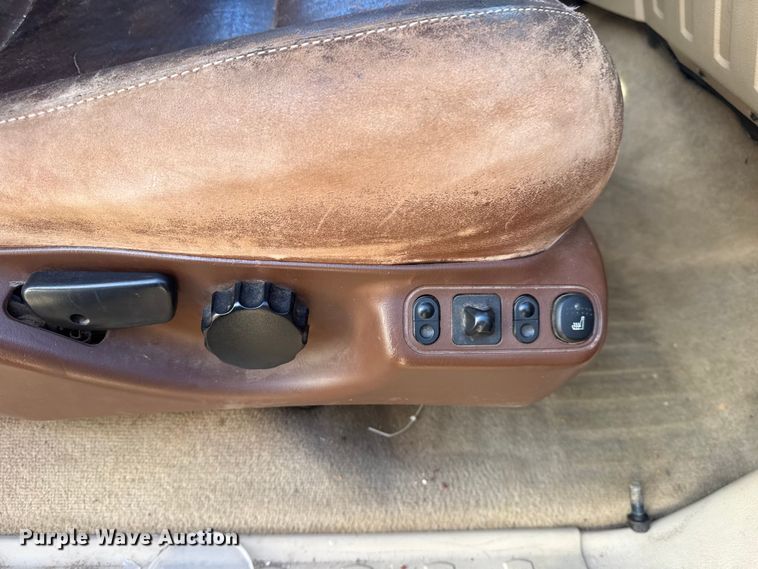 image for item DQ4263 2008 Ford F250 Super Duty Crew Cab pickup truck