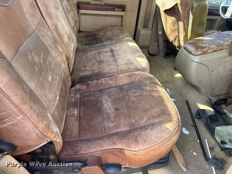 image for item DQ4263 2008 Ford F250 Super Duty Crew Cab pickup truck