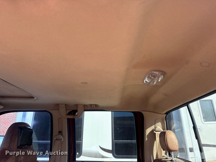 image for item DQ4263 2008 Ford F250 Super Duty Crew Cab pickup truck