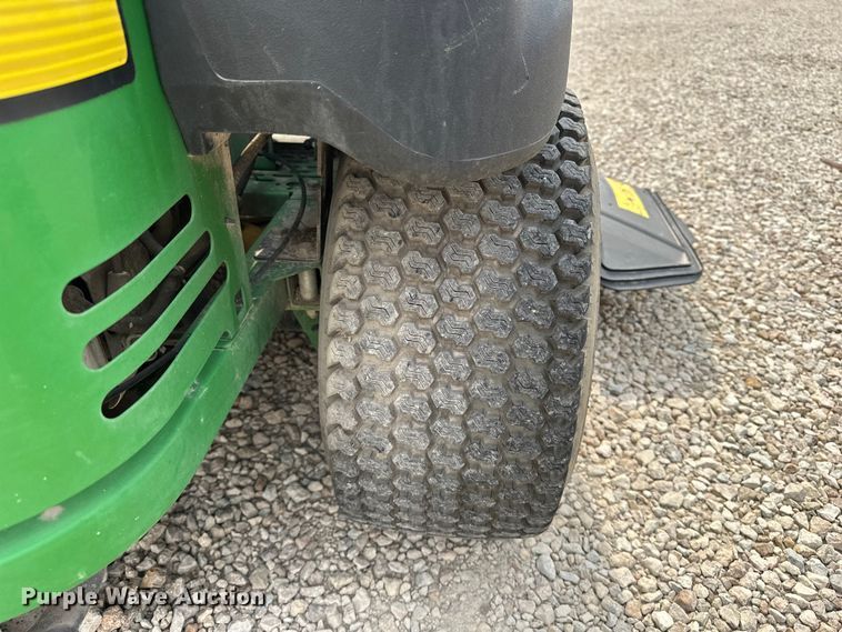 image for item DQ7761 2011 John Deere Z655 ZTR lawn mower