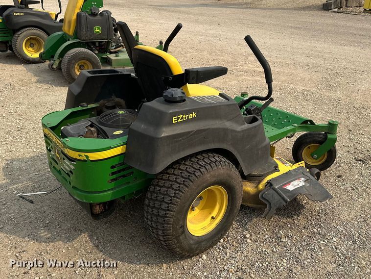 image for item DQ7762 2011 John Deere Z425 ZTR lawn mower