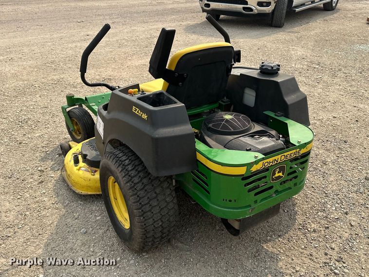 image for item DQ7762 2011 John Deere Z425 ZTR lawn mower