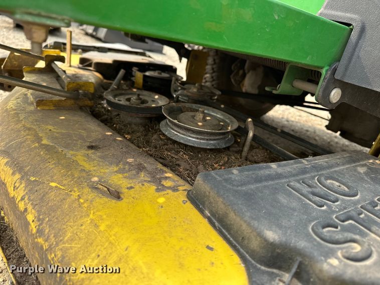 image for item DQ7762 2011 John Deere Z425 ZTR lawn mower
