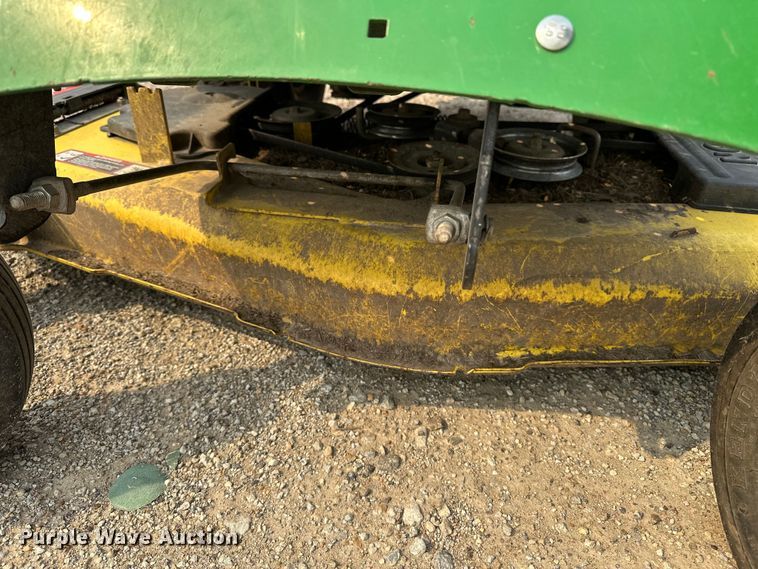 image for item DQ7762 2011 John Deere Z425 ZTR lawn mower