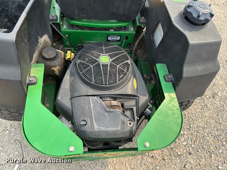 image for item DQ7762 2011 John Deere Z425 ZTR lawn mower