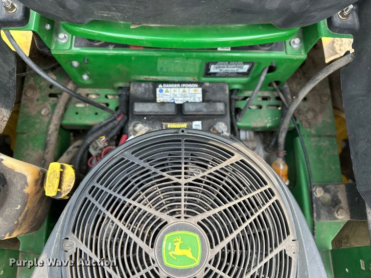 image for item DQ7762 2011 John Deere Z425 ZTR lawn mower