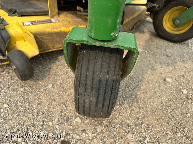 image for item DQ7762 2011 John Deere Z425 ZTR lawn mower