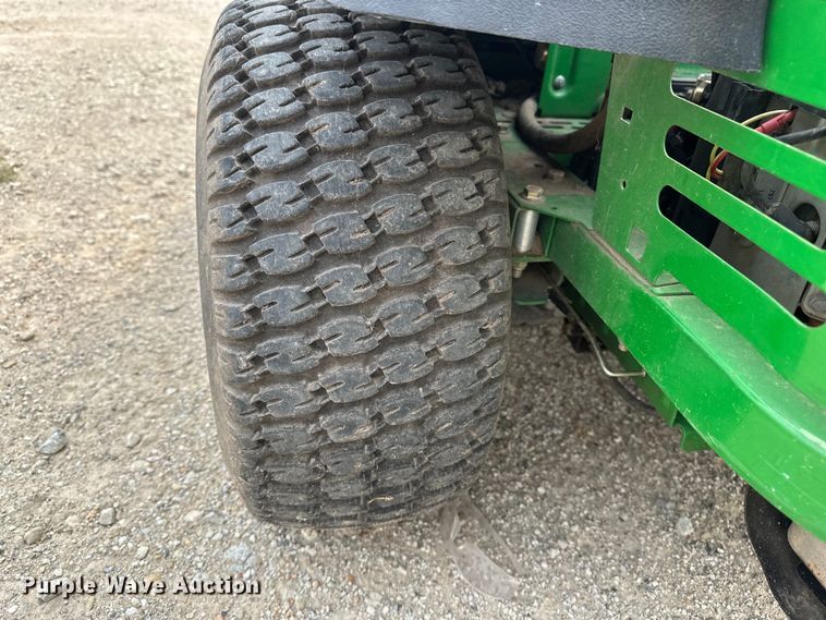 image for item DQ7762 2011 John Deere Z425 ZTR lawn mower