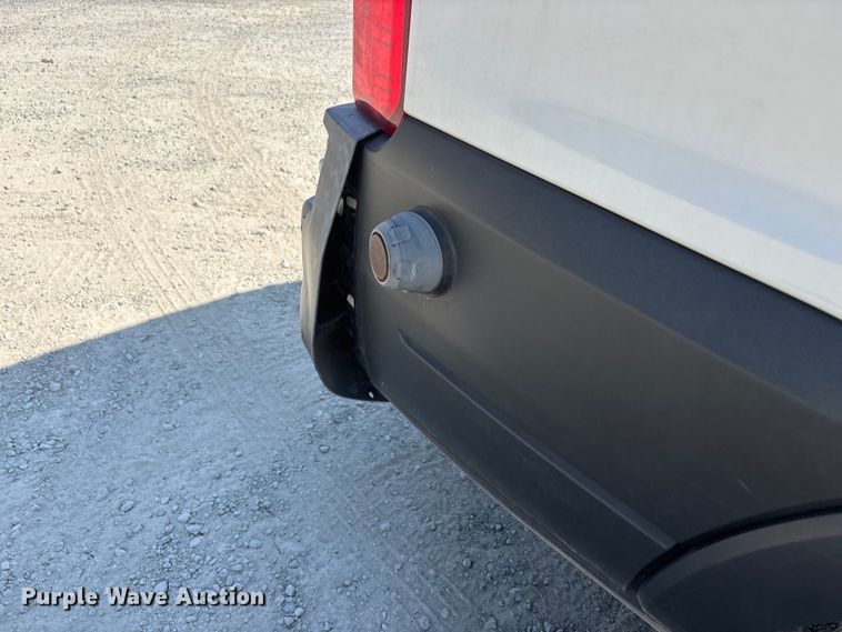 image for item DT0119 2018 Ford Transit 350 van