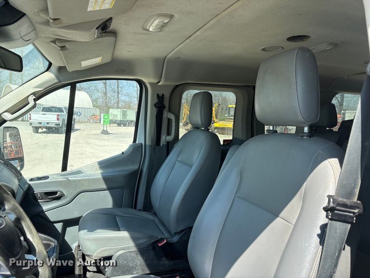 image for item DT0119 2018 Ford Transit 350 van