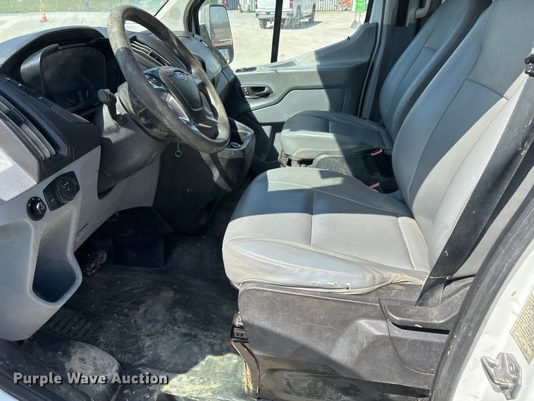 image for item DT0119 2018 Ford Transit 350 van